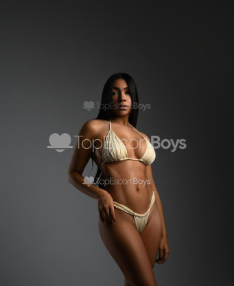 Photo escort girl Antonella Glamour: the best escort service