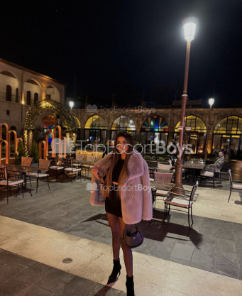 Photo escort girl Seren: the best escort service