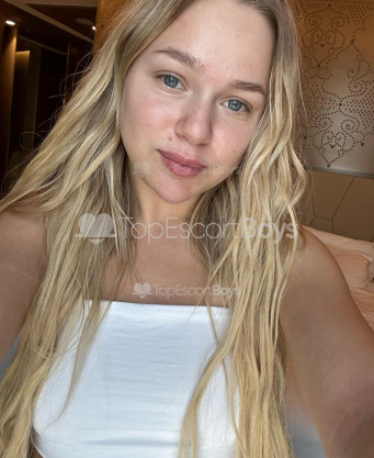 Photo escort girl Milena: the best escort service