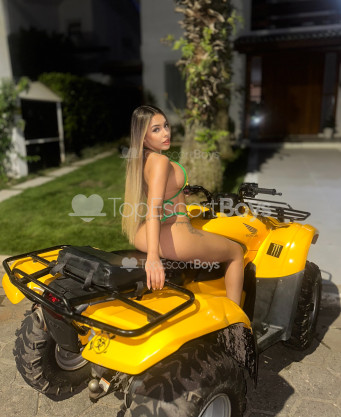 Photo escort girl Sarah: the best escort service