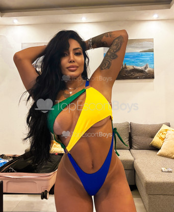 Photo escort girl Lola Coutinho : the best escort service