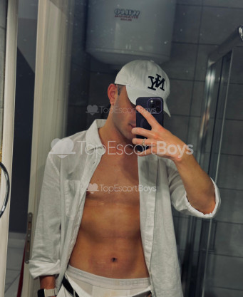 Photo escort girl Dani : the best escort service