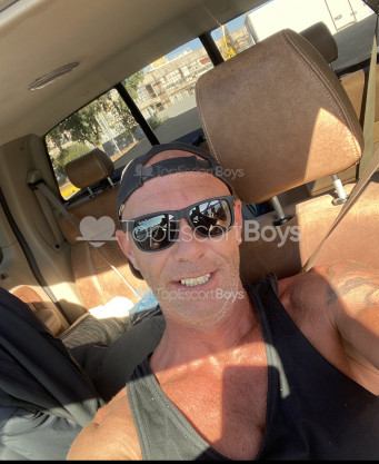 Photo escort girl Garris: the best escort service