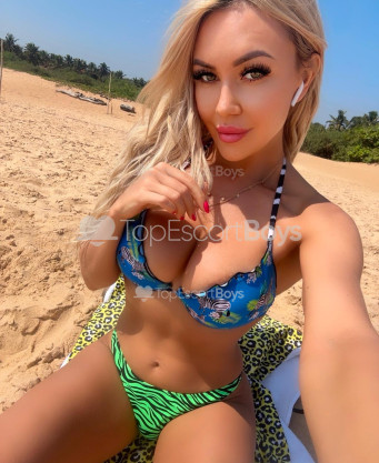 Photo escort girl Darina: the best escort service