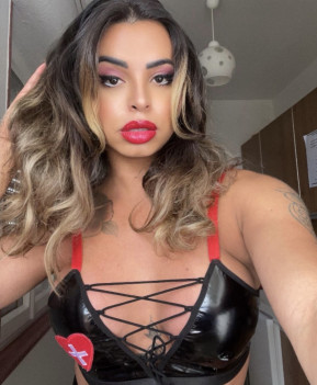 TS FRANCESKA PETROVICKY 