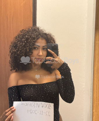 Photo escort girl Cacau: the best escort service