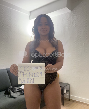 Photo escort girl July   honey : the best escort service