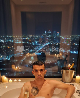 Photo escort girl Seroj: the best escort service