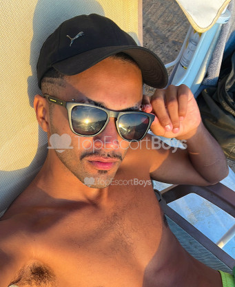 Photo escort girl Guilherme : the best escort service