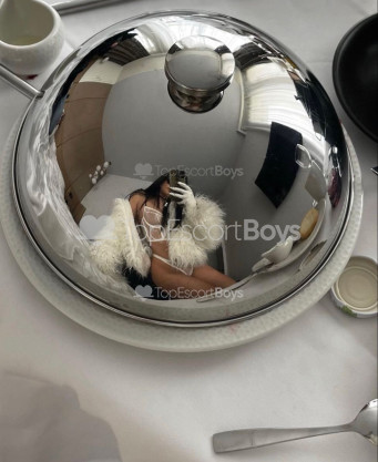 Photo escort girl Dora: the best escort service