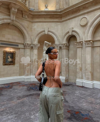 Photo escort girl Dora: the best escort service