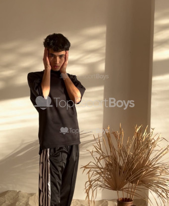 Photo escort girl MERONXLBOY: the best escort service