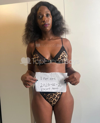 Photo escort girl Shanti: the best escort service