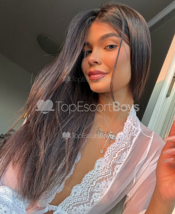 Photo escort girl KAROL: the best escort service