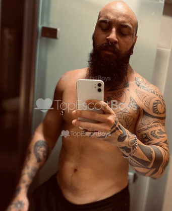 Photo escort girl Tatoreisviking: the best escort service