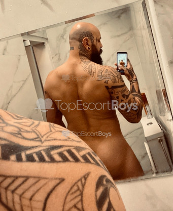 Photo escort girl Tatoreisviking: the best escort service