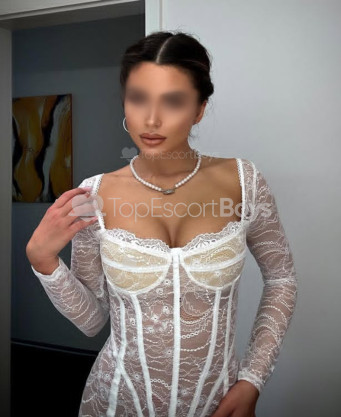 Photo escort girl Adriana : the best escort service