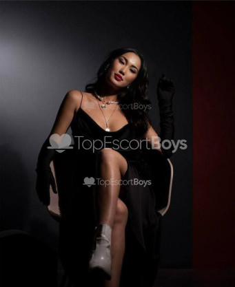 Photo escort girl Kira: the best escort service