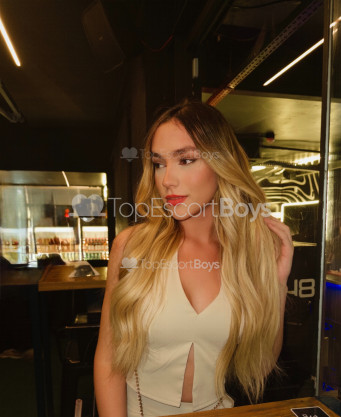 Photo escort girl Antonela hardel: the best escort service