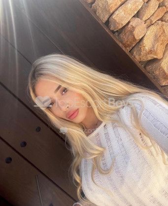 Photo escort girl Delina: the best escort service