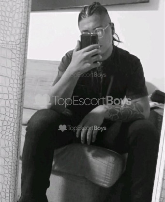 Photo escort girl Arthur : the best escort service