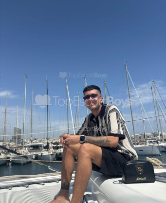 Photo escort girl JUAN FELIPE: the best escort service