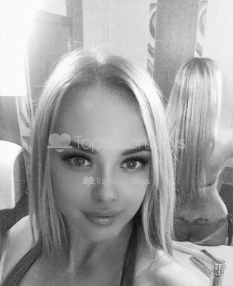 Photo escort girl Dasha: the best escort service