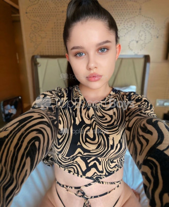 Photo escort girl MIKA PRD : the best escort service