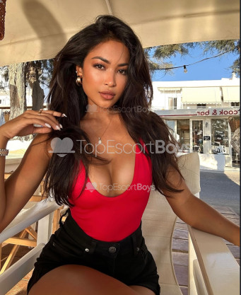 Photo escort girl JOANA: the best escort service