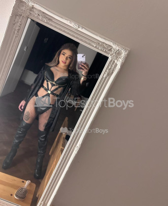 Photo escort girl Valentina: the best escort service