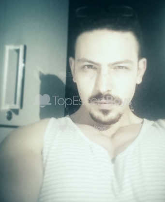 Photo escort girl Koray: the best escort service