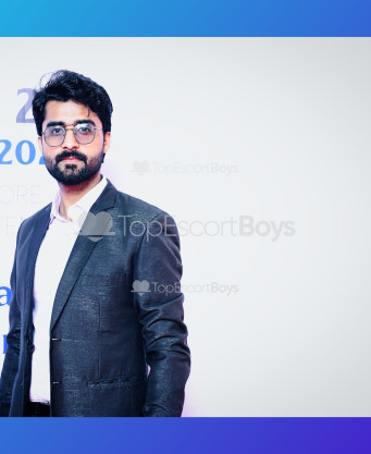 Photo escort girl Dr Wahaaj: the best escort service