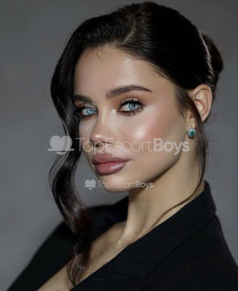 Photo escort girl DASHA VIP: the best escort service