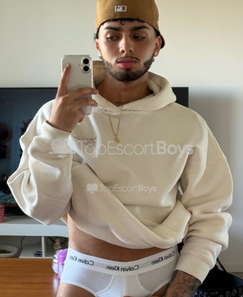 Photo escort girl Vhalentin_LatinXXL: the best escort service