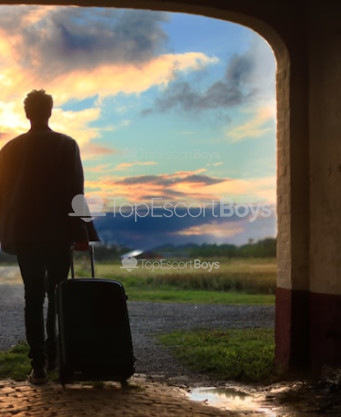 Photo escort girl Travel Boy: the best escort service