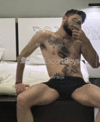 Photo escort girl Revaz: the best escort service