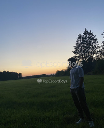 Photo escort girl Cem: the best escort service