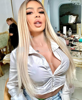 Photo escort girl Bianca : the best escort service