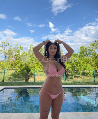 Photo escort girl Ceyda: the best escort service