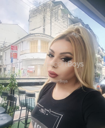 Photo escort girl Melani: the best escort service