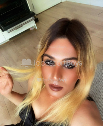 Photo escort girl Lolasexy: the best escort service