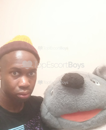 Photo escort girl BREKCO : the best escort service