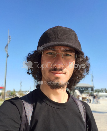 Photo escort girl CurlyBig: the best escort service