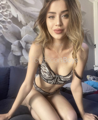 Photo escort girl Mila: the best escort service