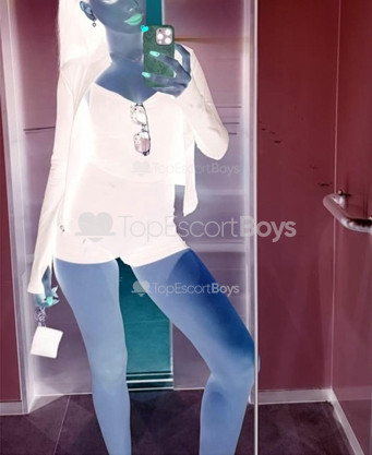 Photo escort girl brunettebarbie: the best escort service