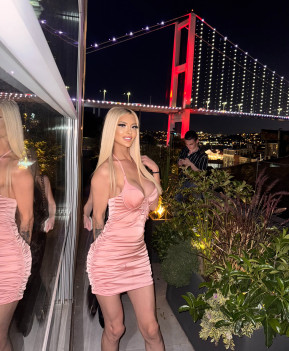 Barbie naz