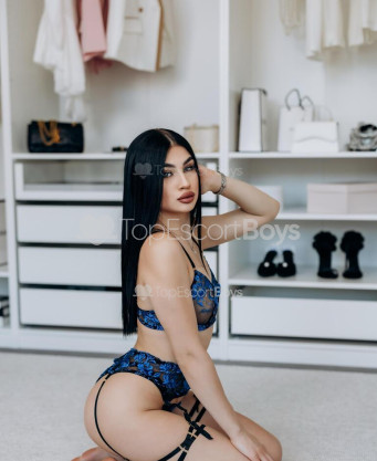 Photo escort girl Erica Glamour: the best escort service