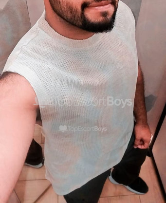 Photo escort girl Hairy97: the best escort service