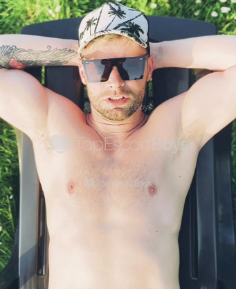 Photo escort girl James: the best escort service