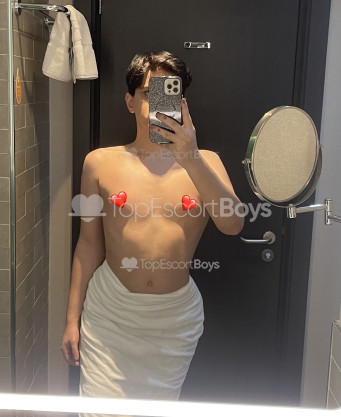 Photo escort girl Andy: the best escort service